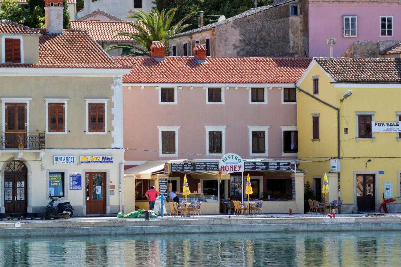 Apartments By The Sea Mali Losinj Apartment